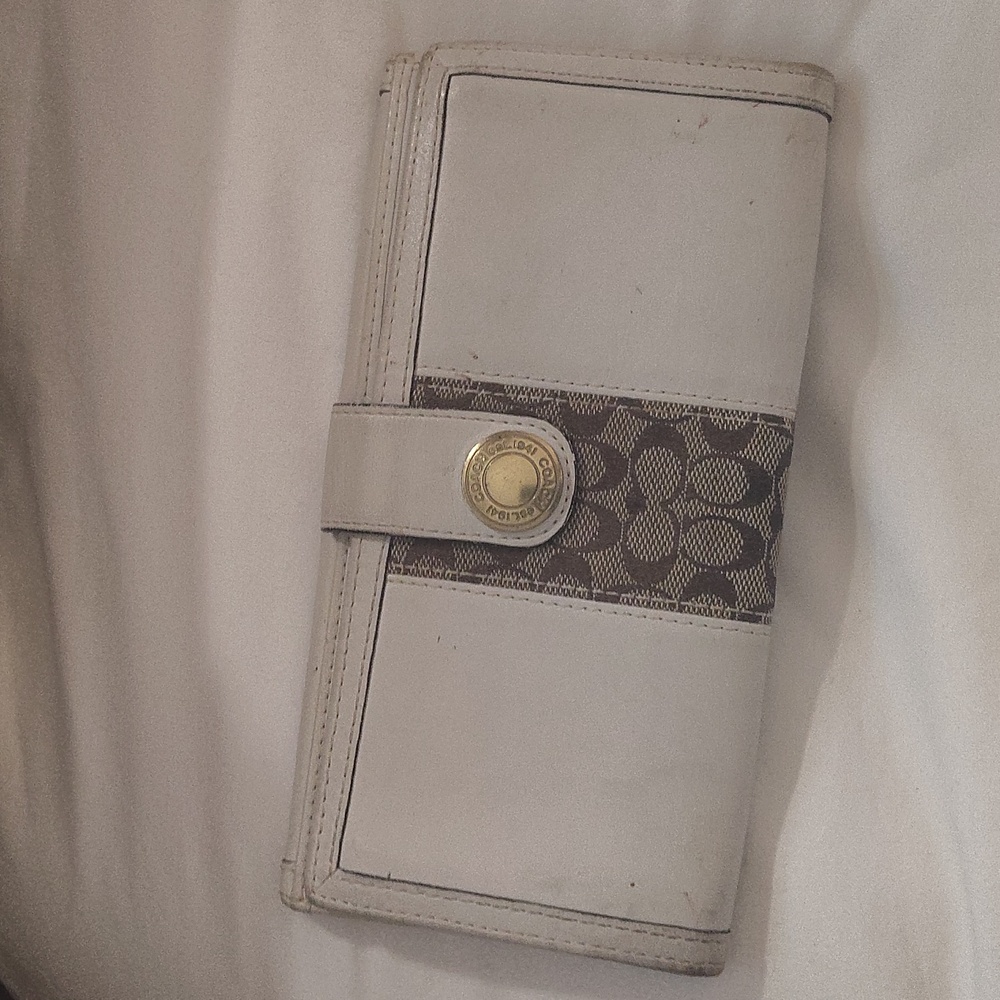 Coach Cream and Brown Signature Wallet